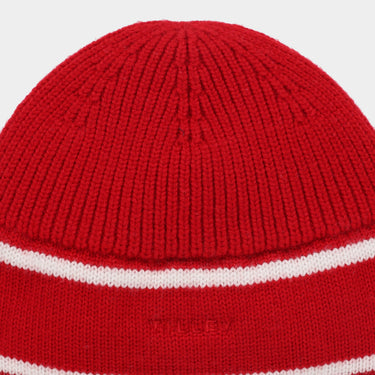 #colour_red-off-white